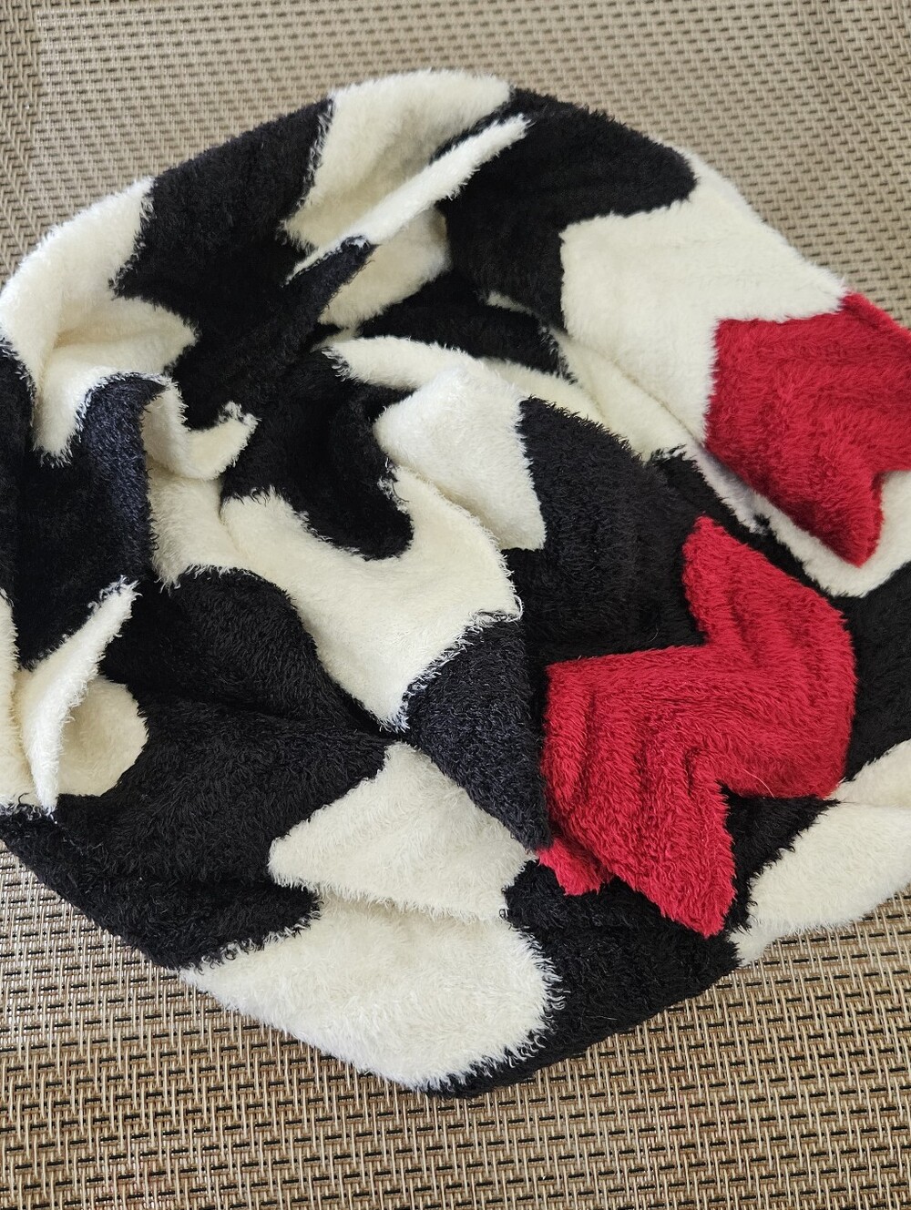 Talbots Scarf, Super Soft Scarf, Designer Scarf, Black Red & Offwhite Scarf
